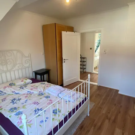 Apartment Gemuetliche In Bremen