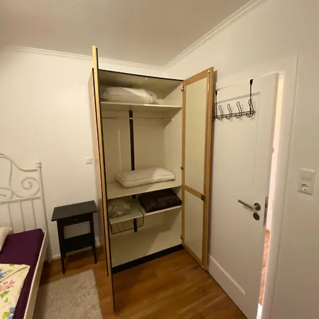 Gemuetliche In *